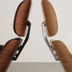 Sillón Poltrona Eames Lounge con Otomana Eco Cuero: imagen 5